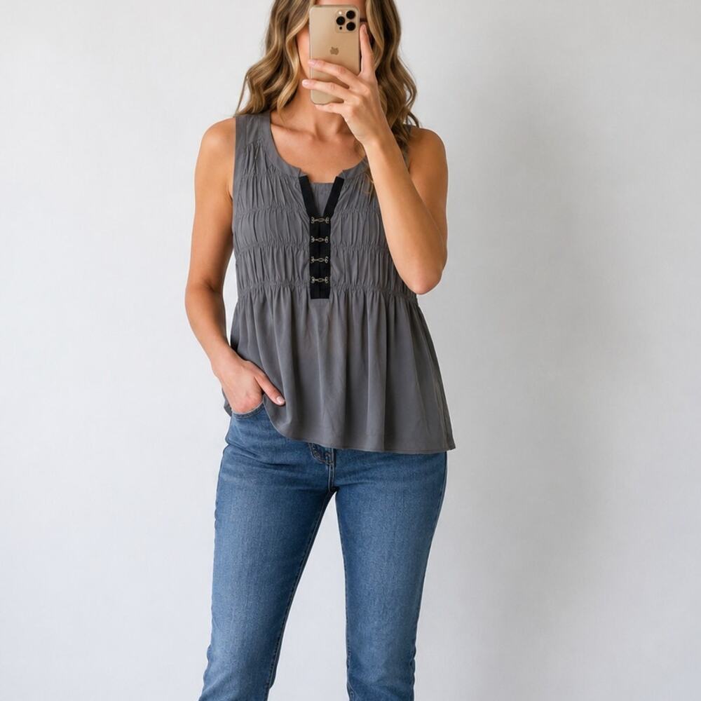 Converse🌿One Star Women Gray Sleeveless Top Medium Boho Casual Festival Style,